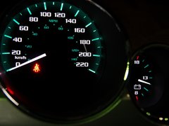 2013款 3.6L 自动 四驱精英版 7座