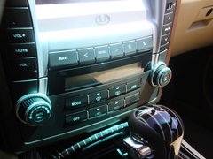 2013款 1.8T 自动 两驱智尊版 5座