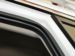 2013款 2.3L 自动 旗舰型