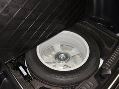 2013款 2.3L 自动 旗舰型
