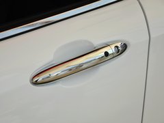 2013款 2.3L 自动 旗舰型
