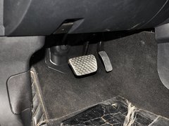 2013款 2.3L 自动 旗舰型