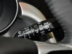 2013款 2.3L 自动 旗舰型