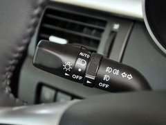 2013款 2.3L 自动 旗舰型