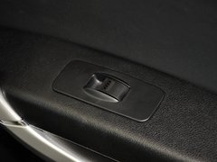 2013款 2.3L 自动 旗舰型