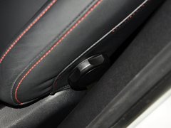 2013款 2.3L 自动 旗舰型