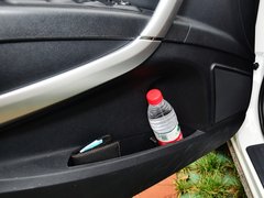 2013款 2.3L 自动 旗舰型