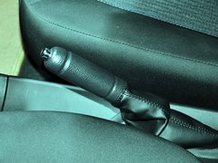 2014款 1.3L 手动 豪华型