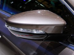 2013款 1.8TSI DSG 豪华型