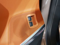 2013款 1.8TSI DSG 豪华型