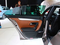 2013款 1.8TSI DSG 豪华型