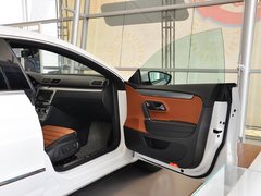 2013款 1.8TSI DSG 豪华型