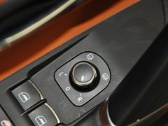 2013款 1.8TSI DSG 豪华型
