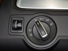 2013款 1.8TSI DSG 豪华型