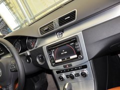 2013款 1.8TSI DSG 豪华型
