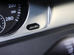 2013款 1.8TSI DSG 豪华型