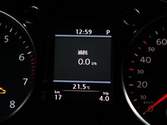 2013款 1.8TSI DSG 豪华型