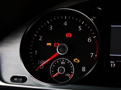 2013款 1.8TSI DSG 豪华型