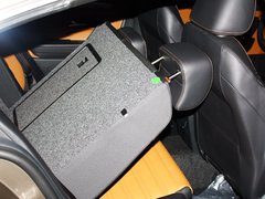 2013款 1.8TSI DSG 豪华型