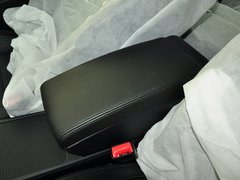 2013款 1.8TSI DSG 豪华型