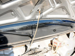 2012款 1.0L 手动 超值型