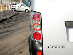2012款 1.0L 手动 超值型