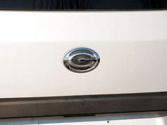 2012款 1.0L 手动 超值型