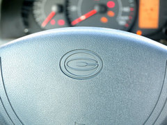 2012款 1.0L 手动 超值型