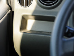 2012款 1.0L 手动 超值型