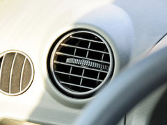 2012款 1.0L 手动 超值型