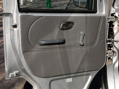 2012款 1.0L 手动 超值型