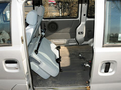 2012款 1.0L 手动 超值型