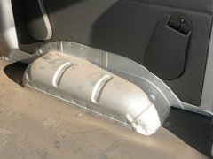 2012款 1.0L 手动 超值型