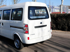 2012款 1.0L 手动 超值型