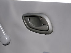 2012款 1.0L 手动 超值型