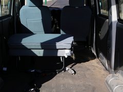 2012款 1.0L 手动 超值型