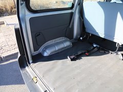 2012款 1.0L 手动 超值型