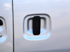 2012款 1.0L 手动 超值型