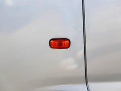 2012款 1.0L 手动 超值型