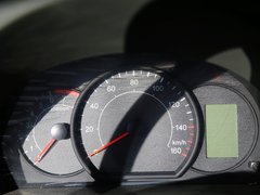 2012款 1.0L 手动 超值型