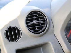 2012款 1.0L 手动 超值型