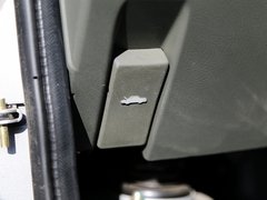 2012款 1.0L 手动 超值型