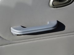 2012款 1.0L 手动 超值型