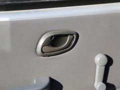 2012款 1.0L 手动 超值型