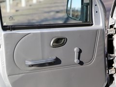 2012款 1.0L 手动 超值型