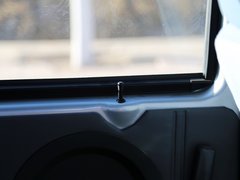 2012款 1.0L 手动 超值型