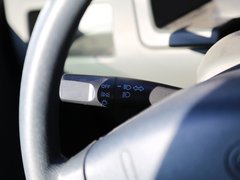 2012款 1.0L 手动 超值型