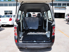2012款 1.0L 手动 超值型