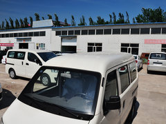 2012款 1.0L 手动 超值型
