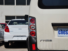 2012款 1.0L 手动 超值型